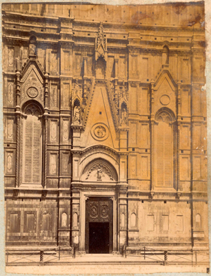 Firenze, Porta laterale del Duomo