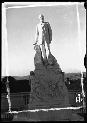 Monumento a Giuseppe Borsalino