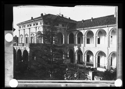 Fotoriproduzione relativa al porticato dell'ospedale civile di Alessandria