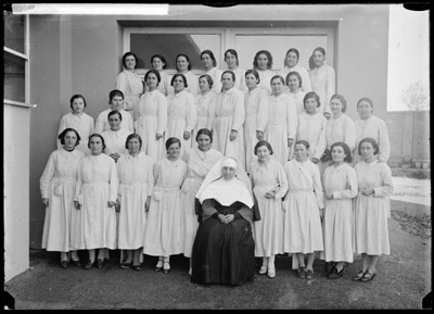 Gruppo infermiere del Sanatorio di Alessandria