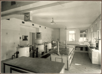 Alessandria - Sanatorio Teresio Borsalino- interno:  le cucine