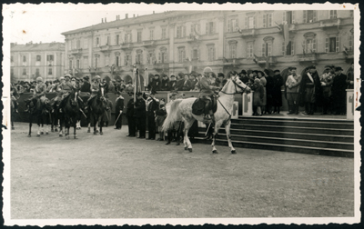 Genetriaco del Re il 11 novembre 1937 in Piazza Garibaldi, Alessandria